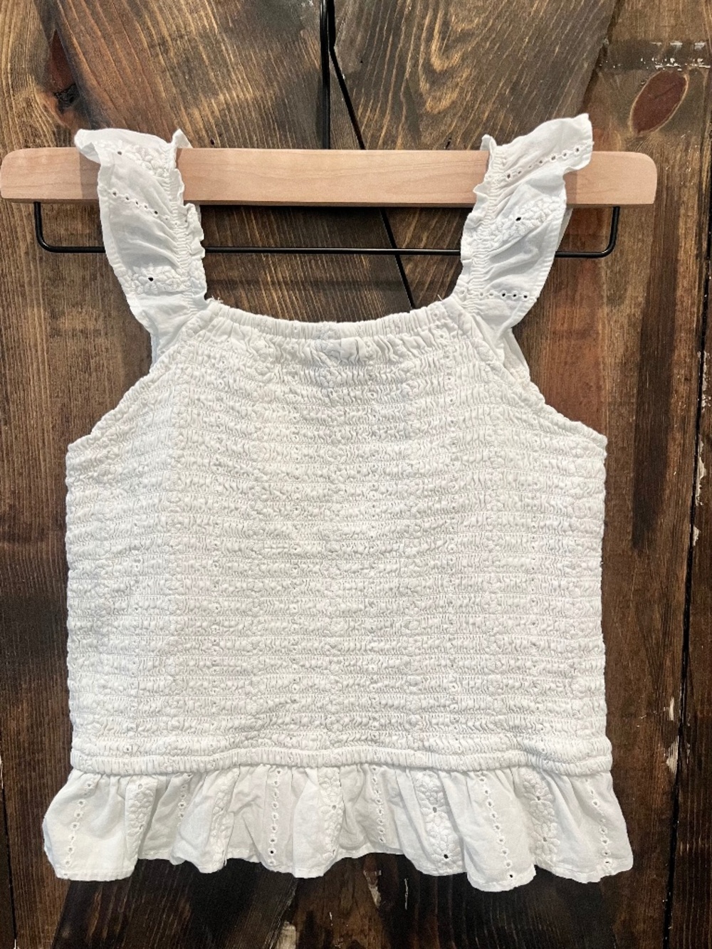 Art Class-Girls Sleeveless White Smocked Top with Eyelet Lace-Size XL(14/16)